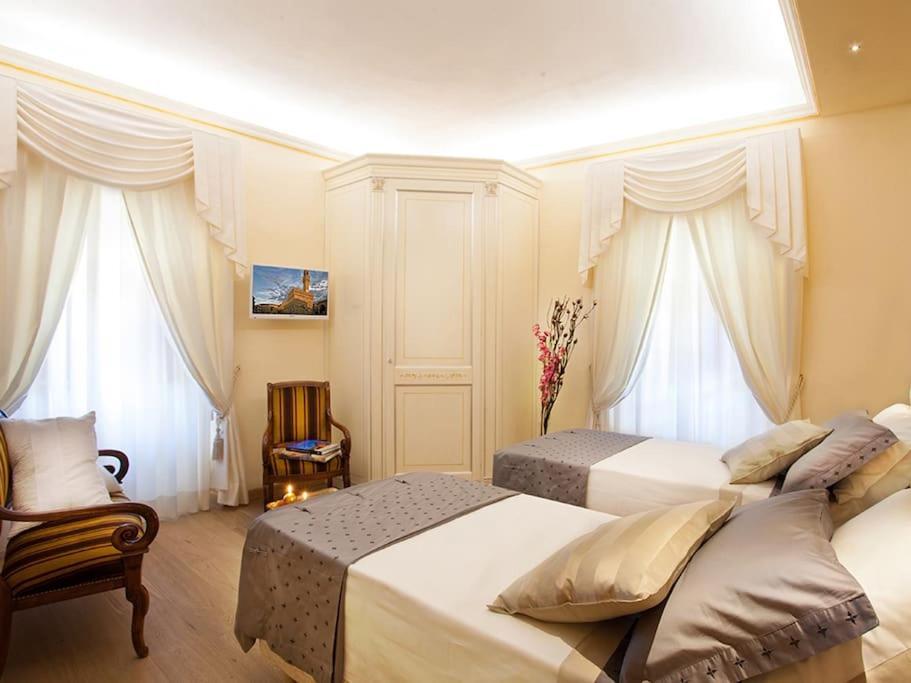 Apartment La Culla Di Dante Luxury In Duomo *